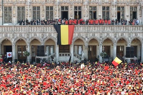 Belgium World Cup Players Greeted By Thousands Of Cheering Fans On