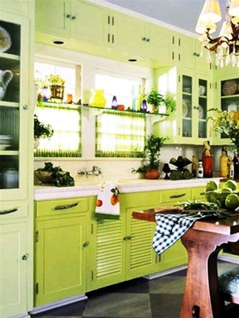 20 Modern Kitchens Decorated in Yellow and Green Colors