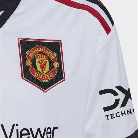 الملابس قميص Manchester United 22 23 Away أبيض أديداس السعودية