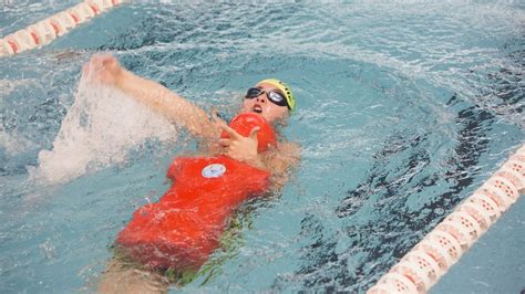 El Concello De A Laracha Vuelve A Licitar La Renovaci N De La Piscina