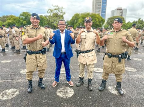 Vereador Sargento Júnior Brasão Parabeniza CFSD de 2006 pelo