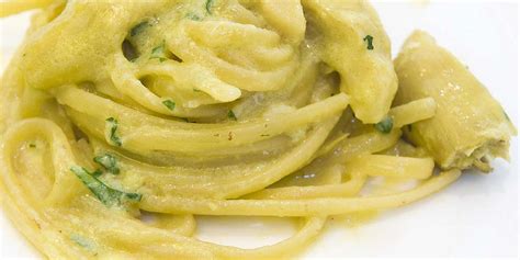 Spaghetto Quadrato With Artichokes And Parmesan Cheese La Molisana