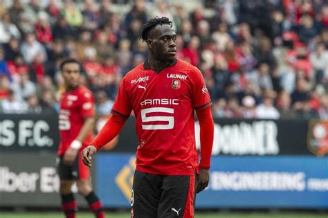 Stade Rennais Lyon Les Rouge Et Noir Sans Kalimuendo Pour Affronter