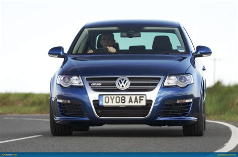 Volkswagen R36 Photo Gallery #7/8