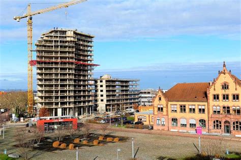 Unmüßig kauft den Smart Green Tower und baut diesen nun fertig