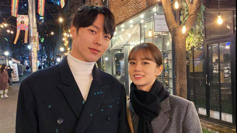 Lama Pacaran Bintang Reply 1988 Ryu Jun Yeol Dan Lee Hyeri Akhirnya