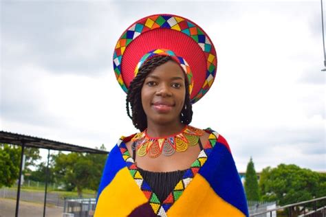 Double Frame Zulu Hat Zulu Beaded Hat Isicholo Bucket Hat Etsy