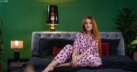 Katy Rose Kaira Love Pussy rubbing redhead lesbian sex Пикабу