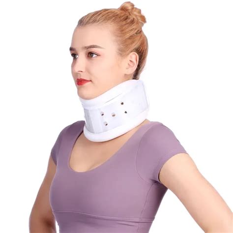 Adjustable Pvc Rigid Plastic Cervical Collar Bracecn