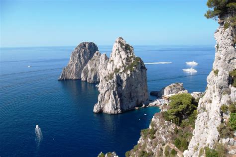 Amalfi Coast And The Isle Of Capri Italy Eviactive