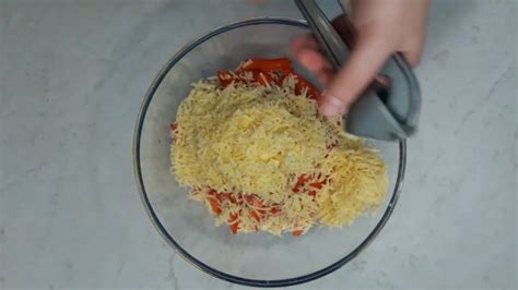 Салат красное море с крабовыми палочками - пошаговый рецепт с фото ...