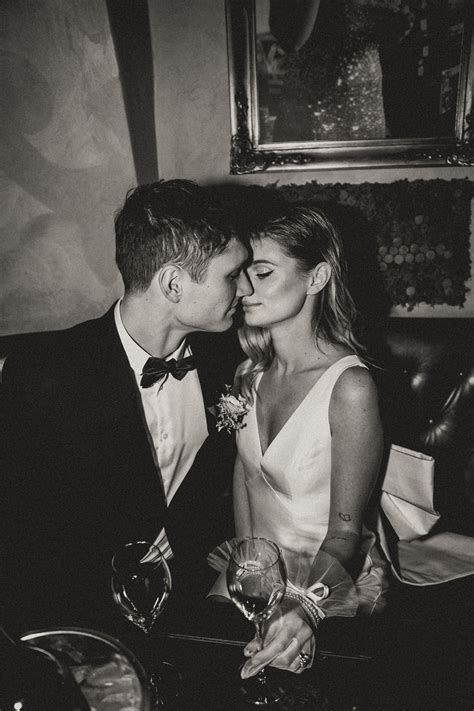 SVATBY - Veronika Budínová Foto