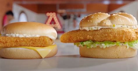 Arbys Kings Hawaiian Fish Deluxe Sandwich - Captions Beautiful