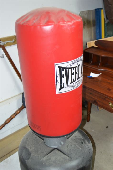 Everlast Free Standing Punching Bag Ebth