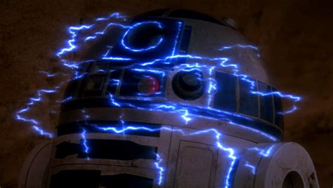 Top 5 Scenes in Star Wars Featuring R2D2