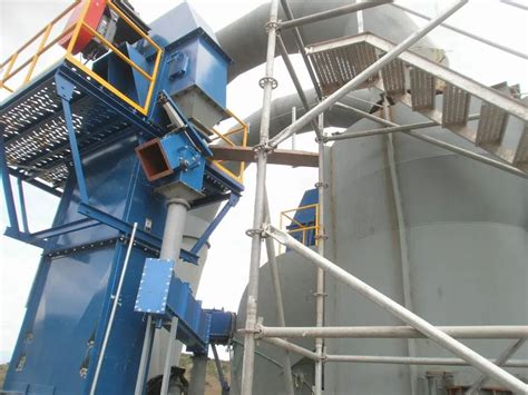 Stainless Steel Mild Steel Bucket Elevators For Factories Capacity 3