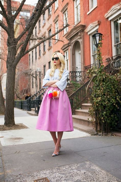 17 Chic And Trendy Pastel Outfits To Copy This Spring