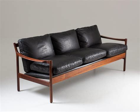 Mid Century Scandinavian Rosewood Leather Sofa By Torbj Rn Afdal