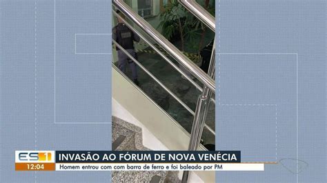 Homem invade fórum barra de ferro é baleado por policial e morre