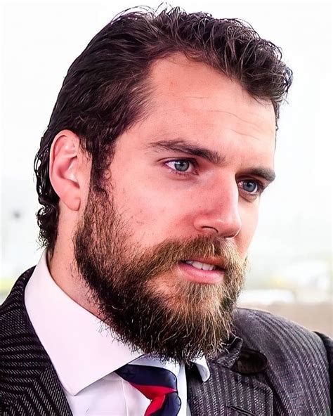 Pin De Charlie Em Henry William Dalgliesh Cavill Homens Bonitos