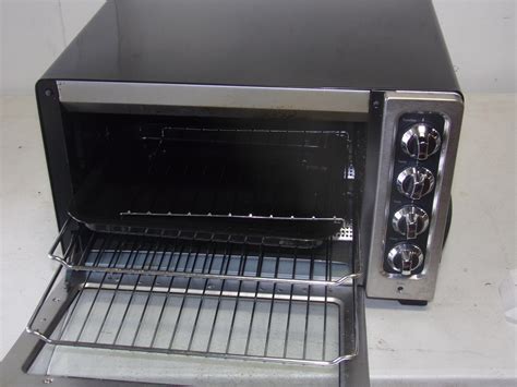 Lot - Like new Kitchen aid Toaster oven