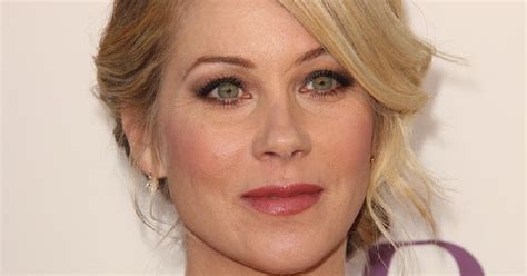 Christina Applegate Got A Standing Ovation At The Emmys Tonight And