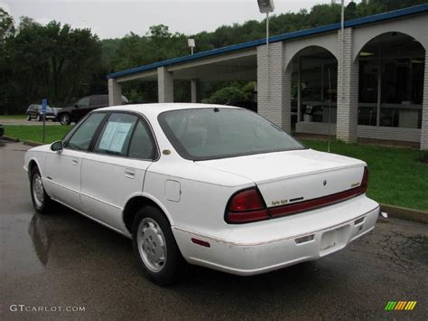 1999 Arctic White Oldsmobile Eighty Eight 50th Anniversary 15330818