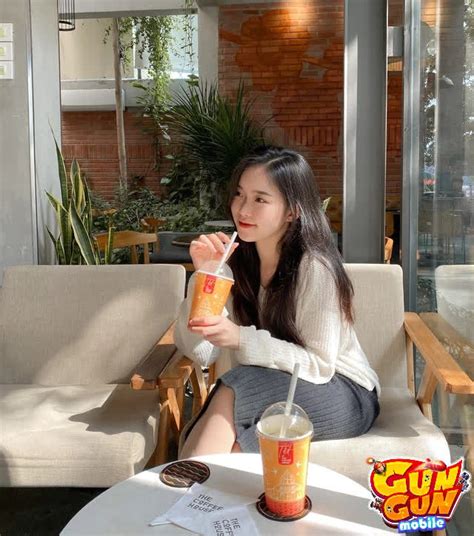 Buồn vì sắp hết nghỉ Tết Ngắm loạt ảnh gái xinh trắng trẻo thơm ngon cực HOT để vực dậy tinh