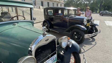 Antique Cars From 1920s 30s Driving Across Manitoba For Fundraising