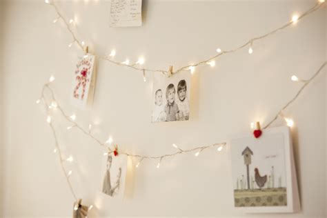 Amazing Ways to Brighten Up Your Home with Fairy Lights on Walls ...