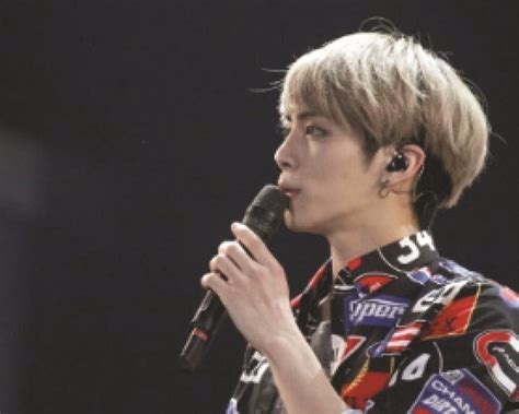 K Pop Singer Jonghyuns Death Reveals Hardships Of Stardom Tiger
