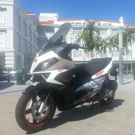 Aprilia Sr Max Scooter Motorbikes On Carousell