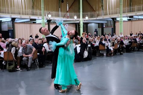 Repas Des Seniors En Piste Ville De Nogent Sur Marne