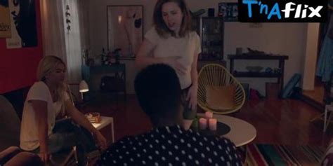 Hayley Kiyoko Lesbian Scene In Insecure Tnaflix