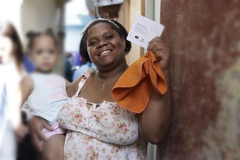 Qué hacer si no estás en casa para la entrega del Bono Navideño