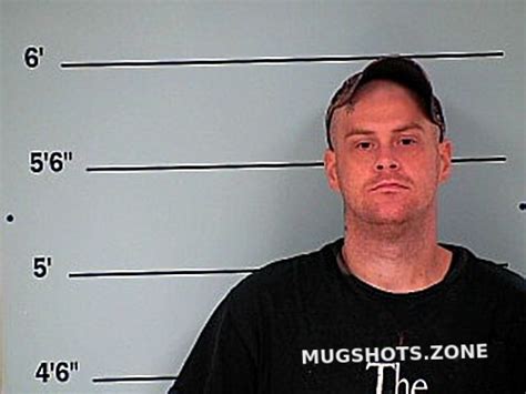 MULLETT JAMES 10 11 2022 Bourbon County Mugshots Zone