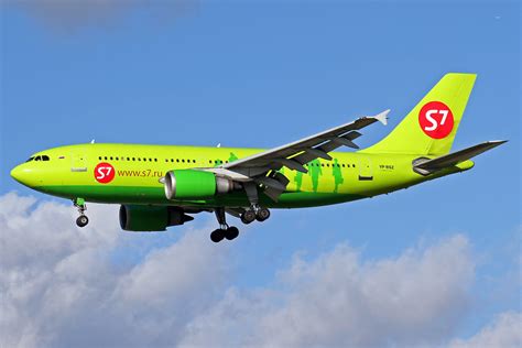 S7 Airlines Airbus A310 204 Vp Bsz Fra 05 11 05 Axel J Flickr