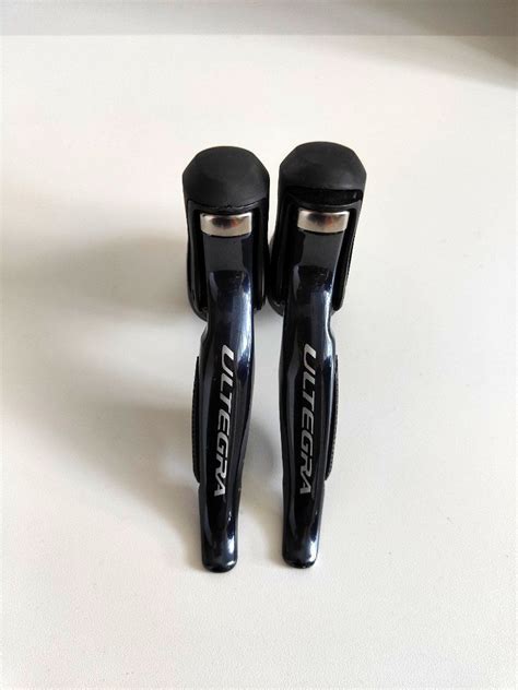Shimano Ultegra Di2 R6870 6870 Shifters 11 Speed Sports Equipment