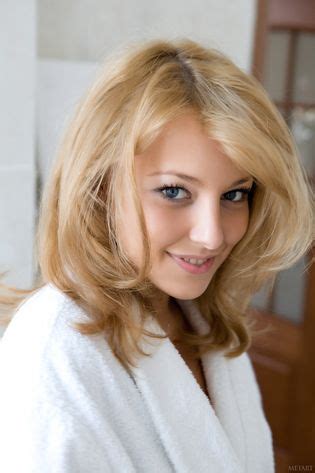 Presenting Nikia Luscious Hentai Manga Porn