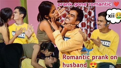 Romantic 💋 Prank On Wife 😂 Prank Gone Romantic 🥰 Extreme Reaction