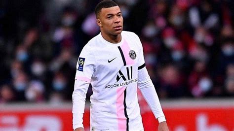 Zinedine Zidane Bertemu Ibu Kylian Mbappe Untuk Yakinkan Perpanjang