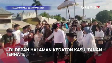 Momen Anies Disambut Dengan Ritual Adat Di Kedaton Kesultanan Ternate