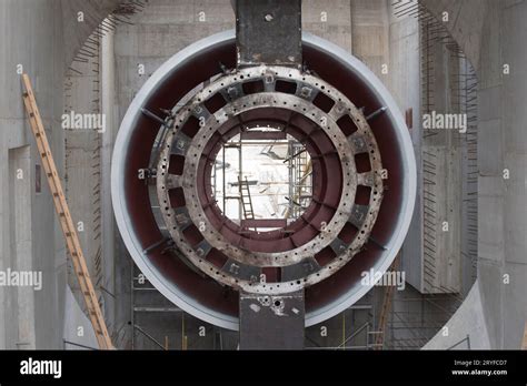 turbine  rotary mechanical device stock photo alamy