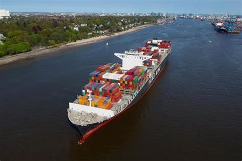 Hamburger Hafen Leichter R Ckgang Beim Containerumschlag Article