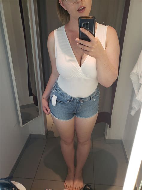 A Peek Into My Dressing Room F Porn Pic