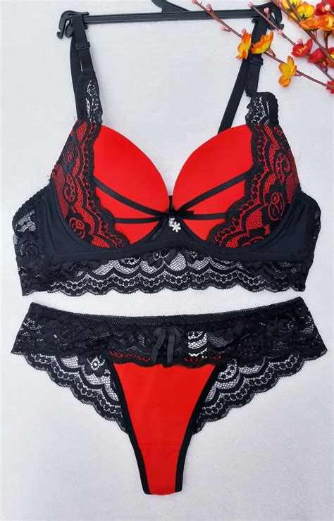 Lingerie Poderosa Renda Vermelha E Preta Elo