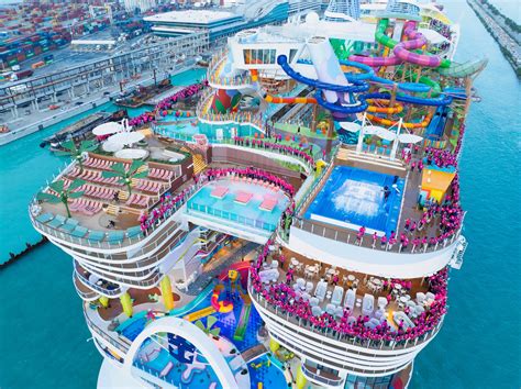 This Cruise Ship Has The Largest Waterpark At Sea