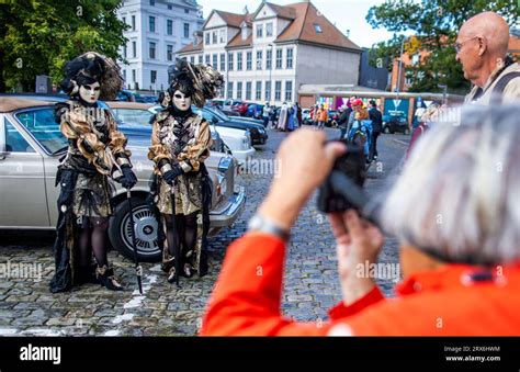 Schwerin Deutschland September Mit Bunten Kost Men Und