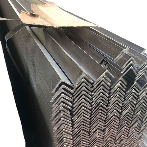Standard Sizes And Thickness Galvanized Hot DIP Galvanized Steel Angle Iron Bar Price Equal