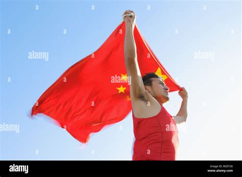 Athlete Holding Chinas Flag Stock Photo Alamy